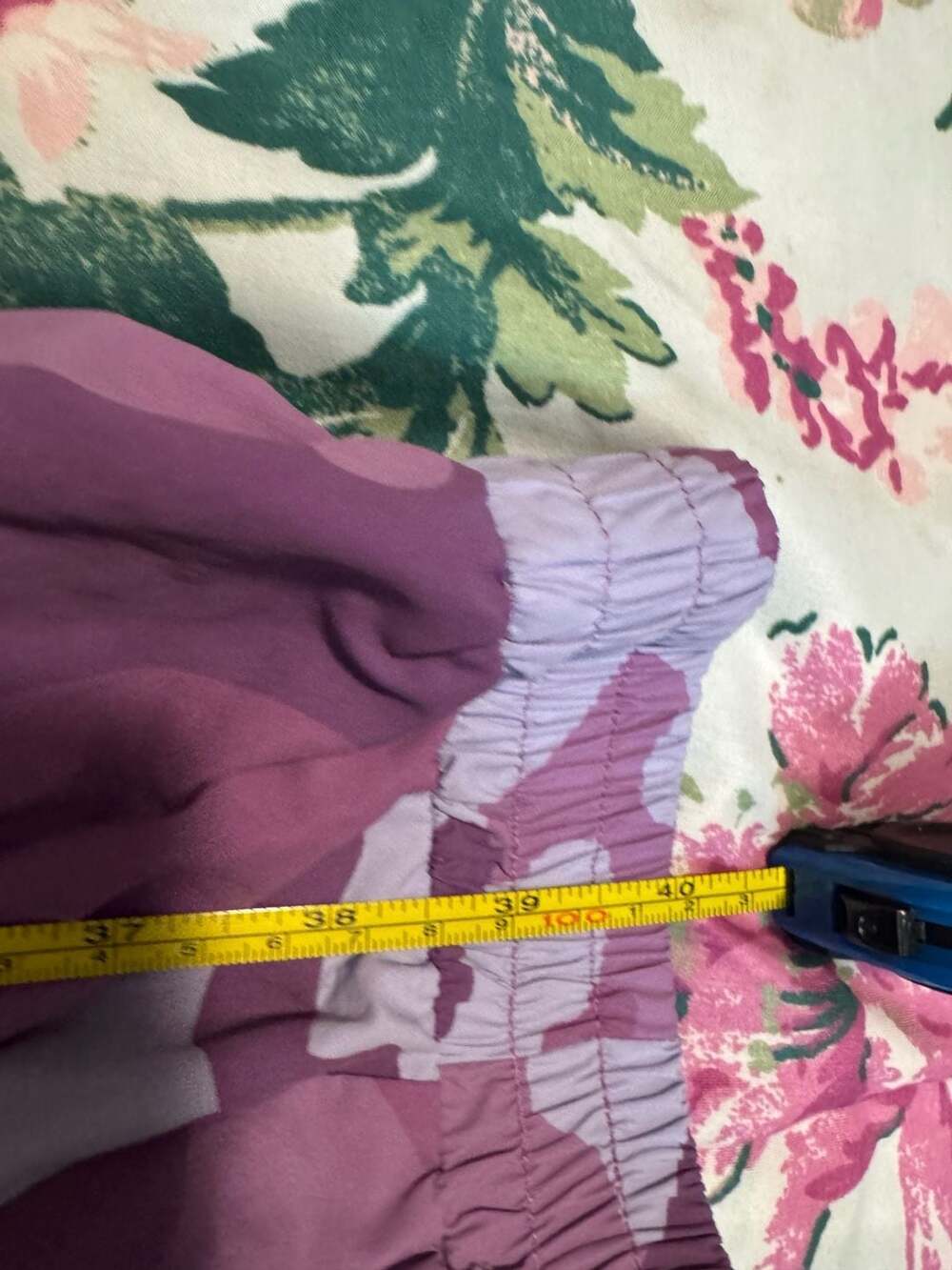 Forever 21 Purple Camo Drawstring Waist Jogger Pants - Picture 5 of 6